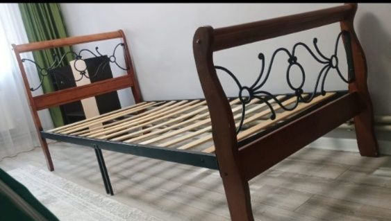 Односпальная кровать