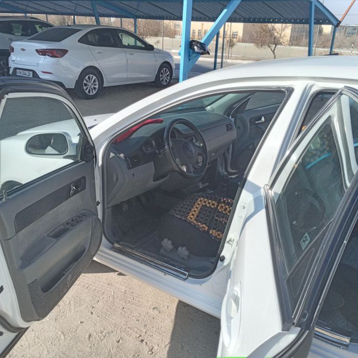 Lacetti 1.8 benzinli