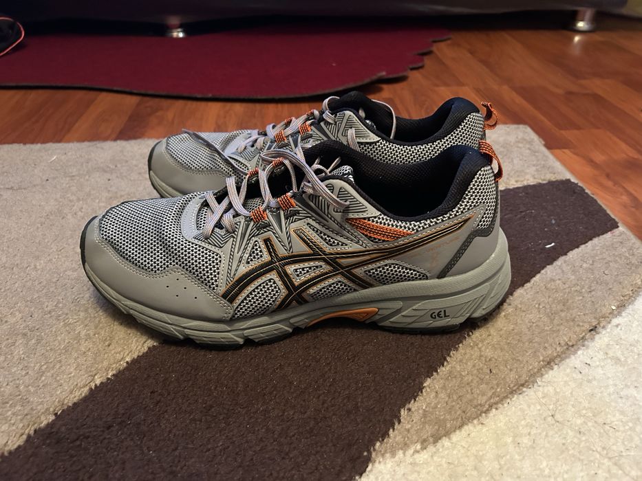 Asics 45 номер - чисто нови