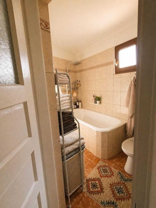 Casă cu 2 locuințe, centrală, garaj și grădină, teren 415 mp, Mezeș/Șos Chitilei /Bucureștii noi