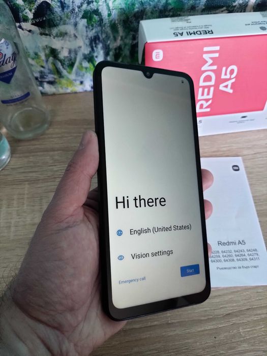 Чисто нов телефон Xiaomi Redmi A5 с две години гаранция Виваком 120Hz 6.88-инчов дисплей