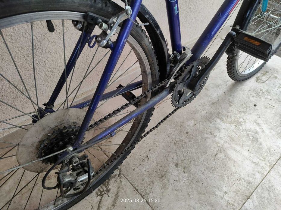 Bicicleta MGI Alternative 26 inch marime medie 48 cm 18 viteze roti