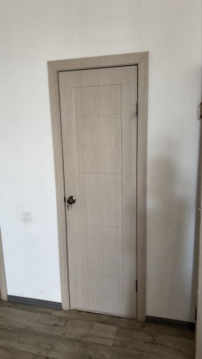 Двери бу срочно продам