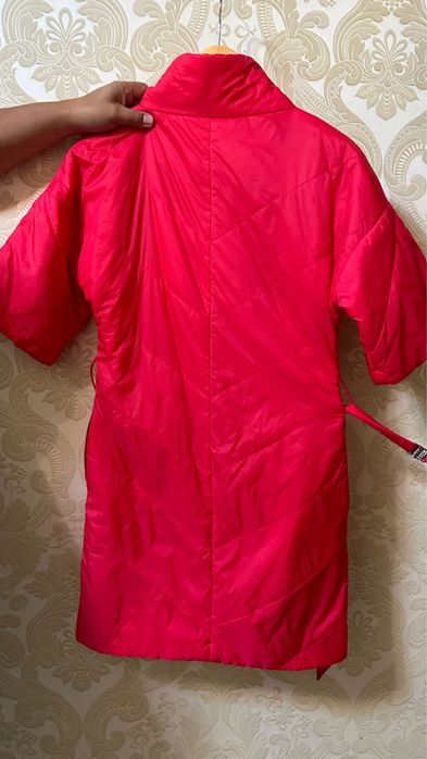 Продам куртку в отличном состоянии