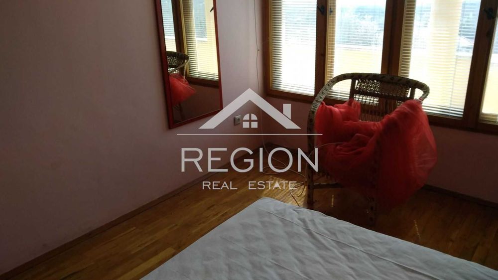 Дава се под наем Къща в к.к. Св.Св. Константин и Елена - 350 кв.м за 1000 € - Снимка #5