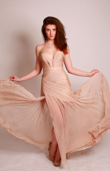 Продаётся вечернее платье (размер XS-S)