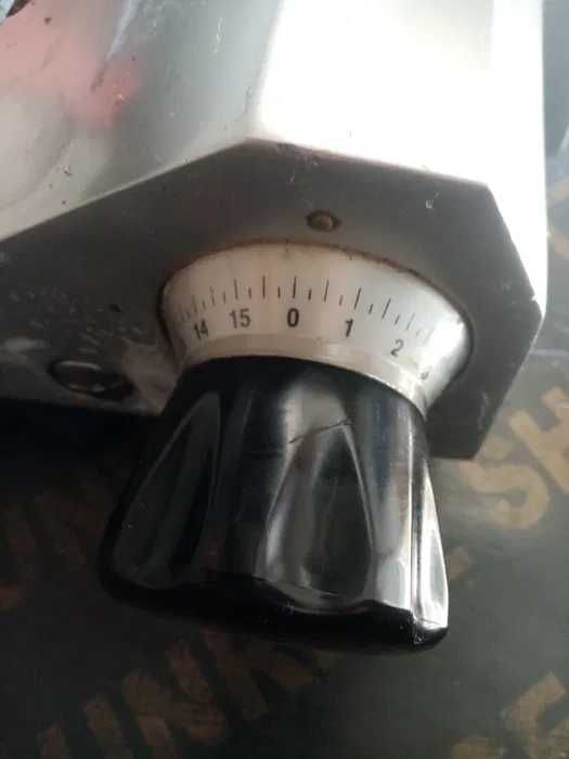 Професионална колбасорежеща машина LEGEND