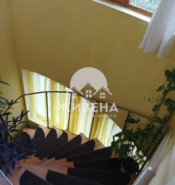 Продава се Къща в Варна, м-т Траката - 350 кв.м за 1200 €/кв.м - Снимка #8