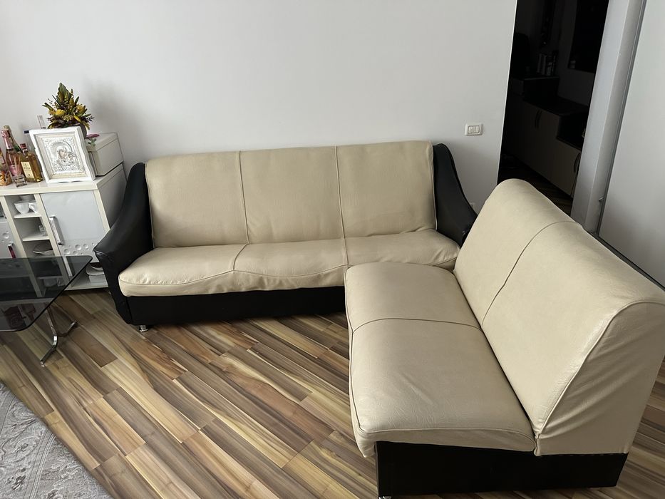 Canapele living stare excelenta