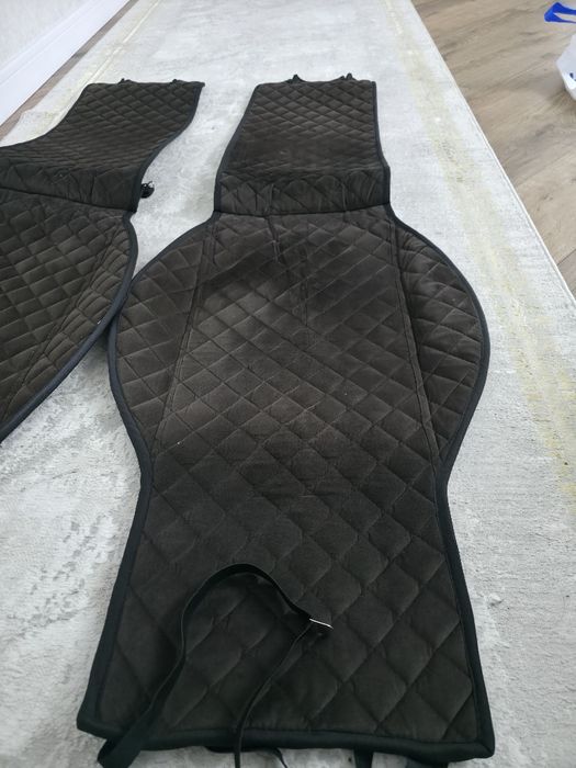 Продам комплект чехлов