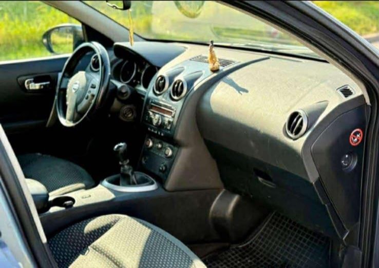 Vând Nissan Qashqai