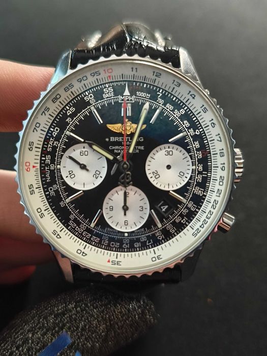 Breitling Navitimer 01 B01 Chronograph 43 mm AB0120