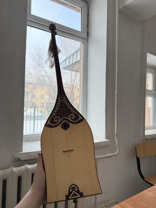 Кәсіби Домбыра сатылады