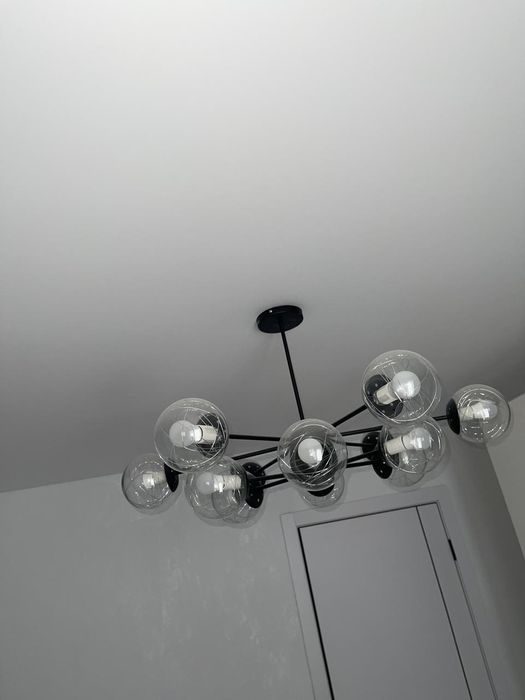 Шикарная люстра евроремонт