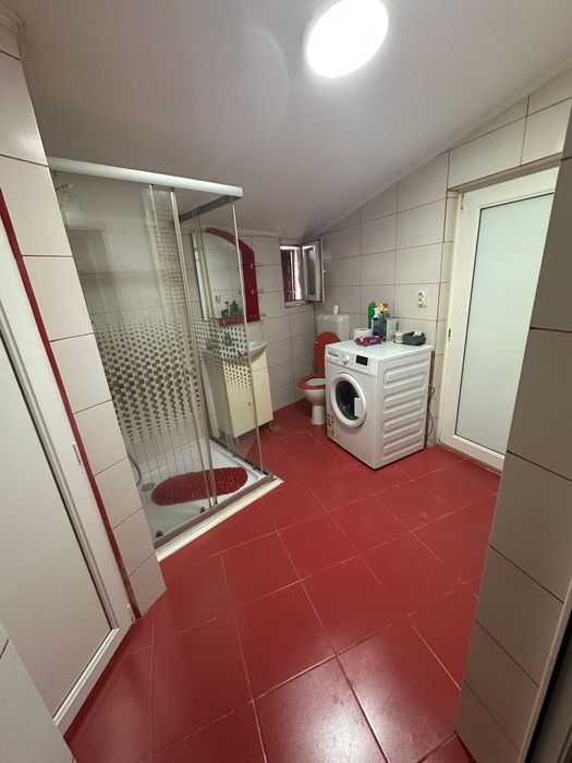 Casa de vanzare cu 4 camere