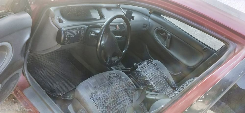 Срочно. Продам. Мазда