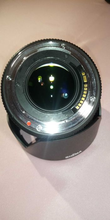 Sigma 50mm F1.4 EX DG HSM за Canon