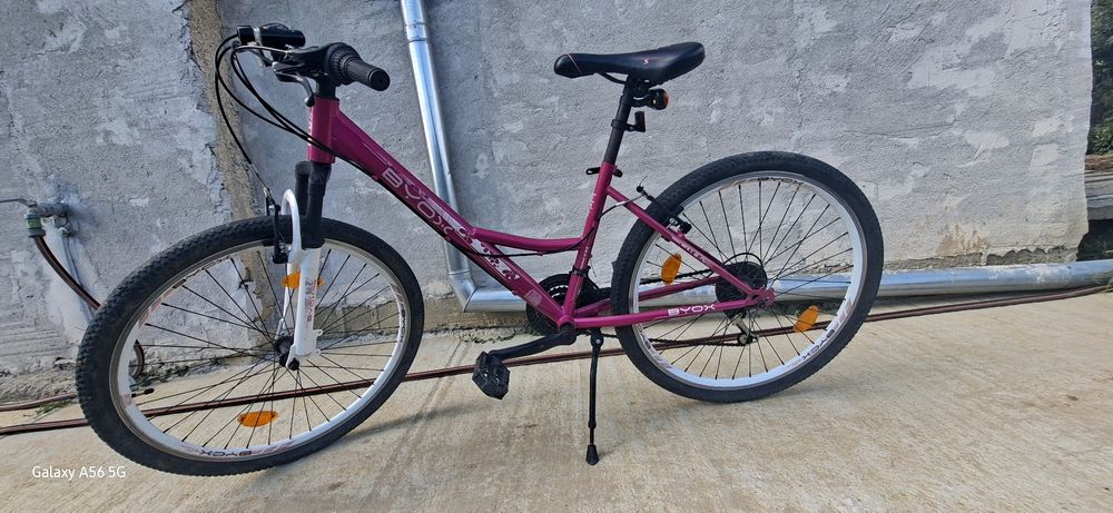 Продавам колело за момиче колелото е много запазено купувано е чисто