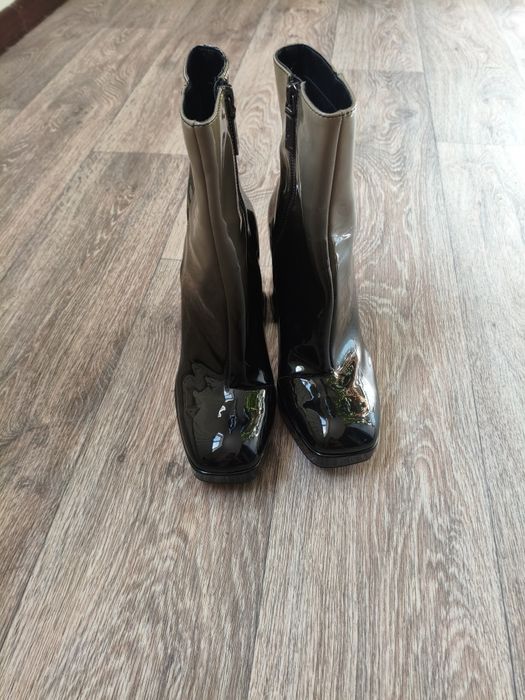 Продам ботильоны