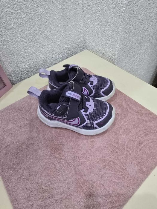 Маратонки, обувки за бебе