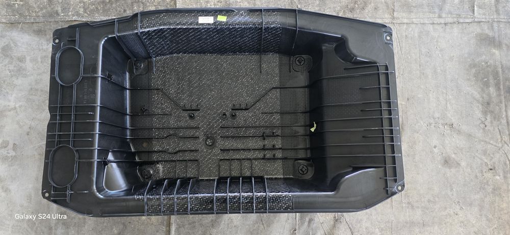 Mercedes 206 Дъно за багажника