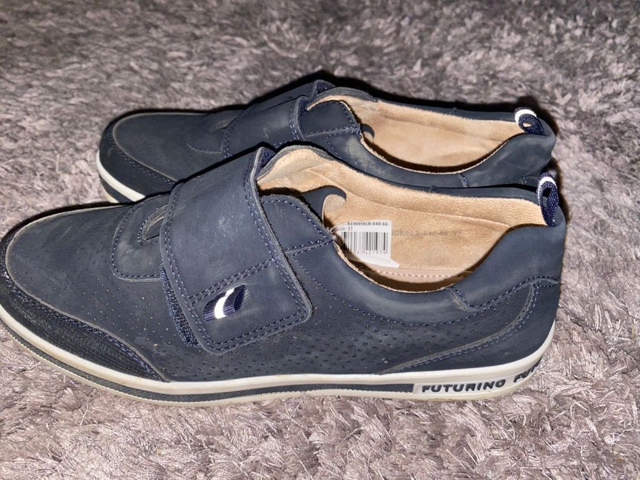 Школьный туфли для мальчика