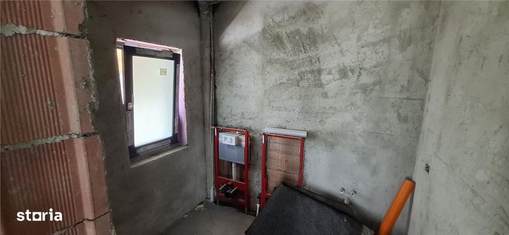 Vila 4 camere Valea Adanca intersectia 5 drumuri