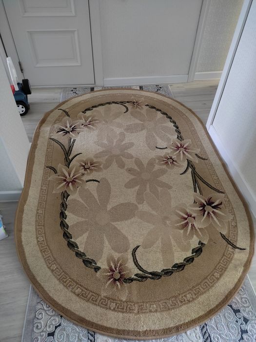 Продам овальные ковер