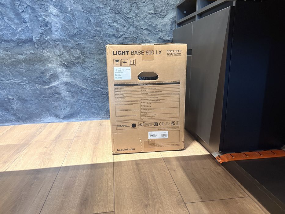 компютърна кутия be quiet! Light Base 500 LX – нова