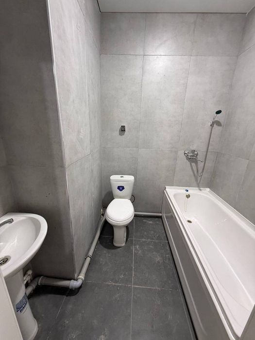 Продается 3х ком квартира, ЖК Assalom Sohil, ор-р: Фаргона Йули, 68м²