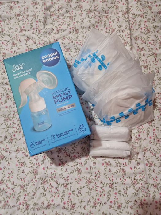 Pompa manuala și alte articole postpartum