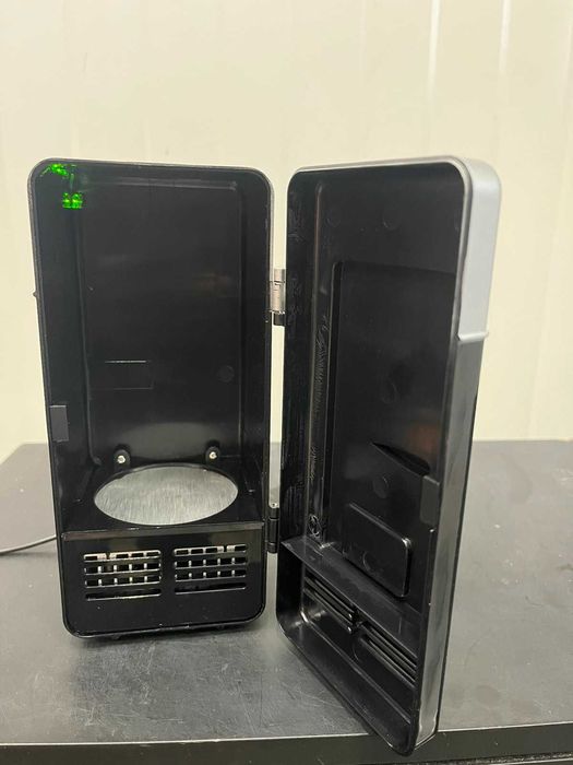 Мини охладител за кола, Хладилник,Къмпинг,Риболов USB кутия за напитки