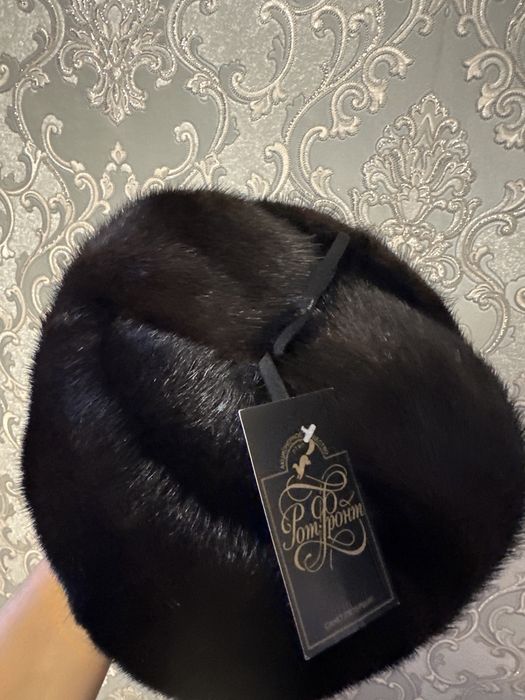 Новая Норковая шарка с этикеткой