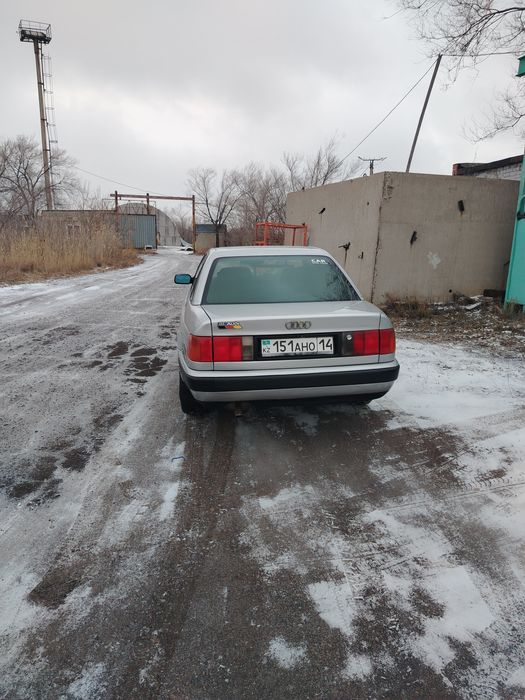 Продам Ауди 100 в хорошем состоянии.