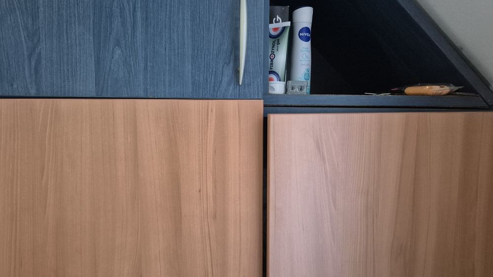 Шкаф гардероб с чекмеджета