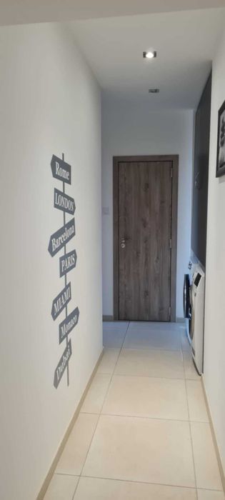 Дава се под наем Тристаен апартамент в Русе, Център - 66 кв.м за 598.23 € - Снимка #4