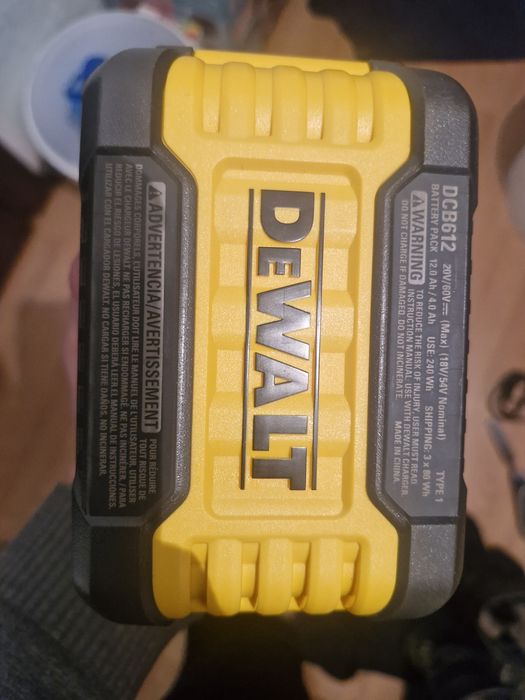 Dewalt flexvolt 12 ah