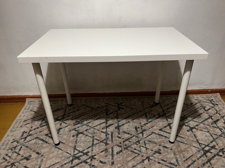 Стол письменный  ikea белый