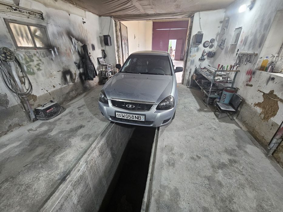 Lada Priora 2170