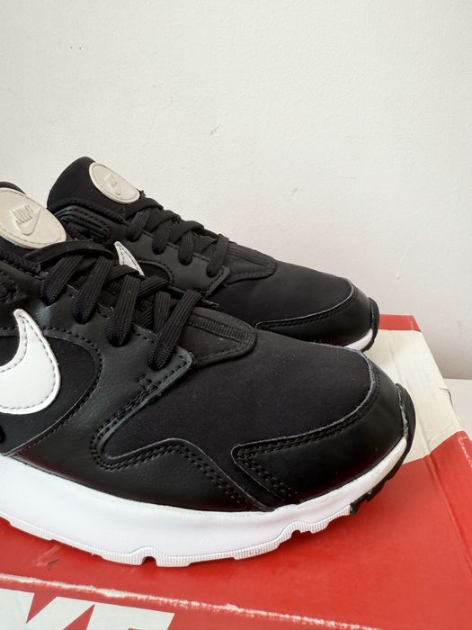 Nike LD Victory (42) 27см.Маратонки