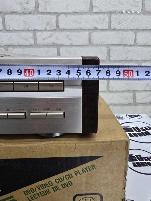 CD проигрыватель YAMAHA CD-DVD S795.
