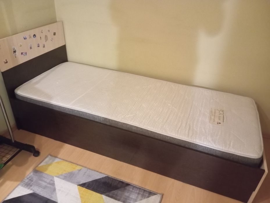 Продам кровать подростковую