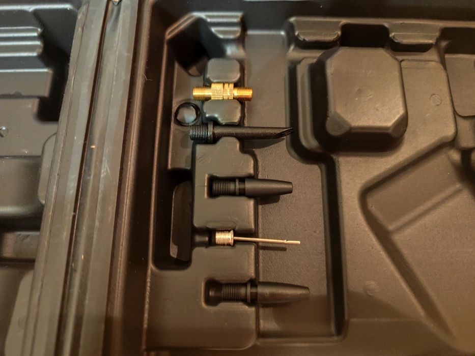 Акумулаторен компресор за кола, 20 V, мотор,  АТВ,  велосипед и д-р.