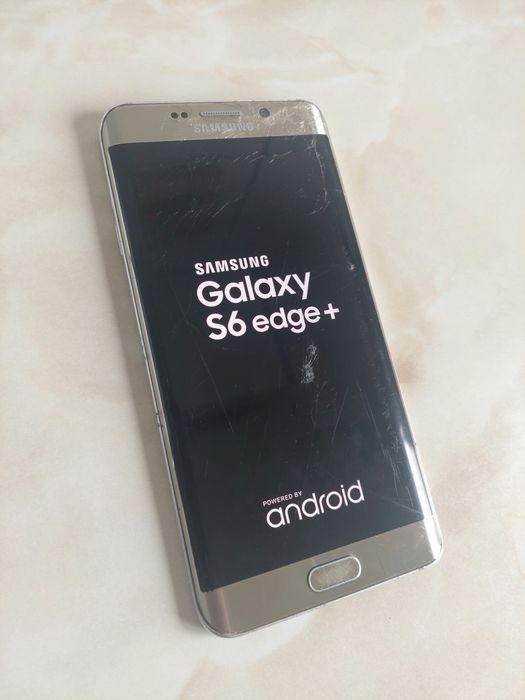 Vând Samsung Galaxy S6 Edge+ Plus Gold, perfect funcțional /poze reale