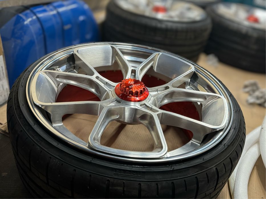 Aston Forged 20 Къстъм Джанти