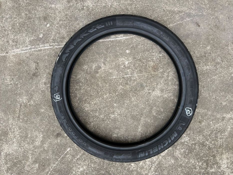 Гуми мото гума 120/70/19” METZELER 90/90/21” 120/90/19” MAXXIS