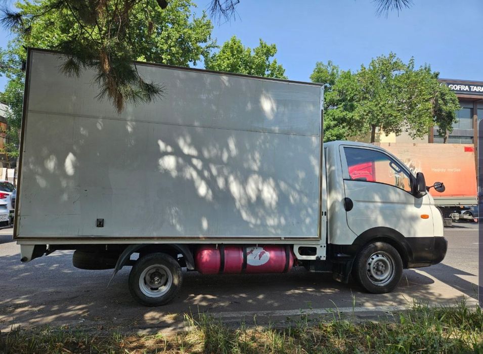 Hundai 2011 Gaz qoyilgan 11 000 $ kelishildi