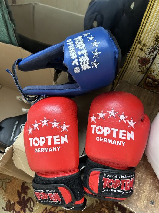 Продам грушу , перчатки , шлем