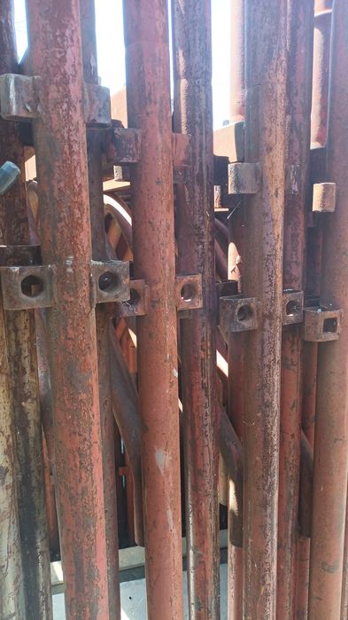 Picioare schela metalica