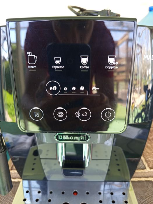 Delonghi magnifica start